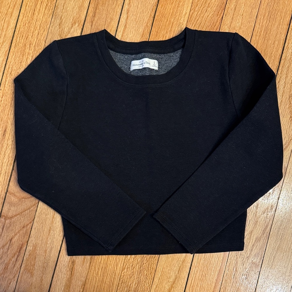 Abercrombie & Fitch Top Women's Classic Black Long Sleeve Crop Top S